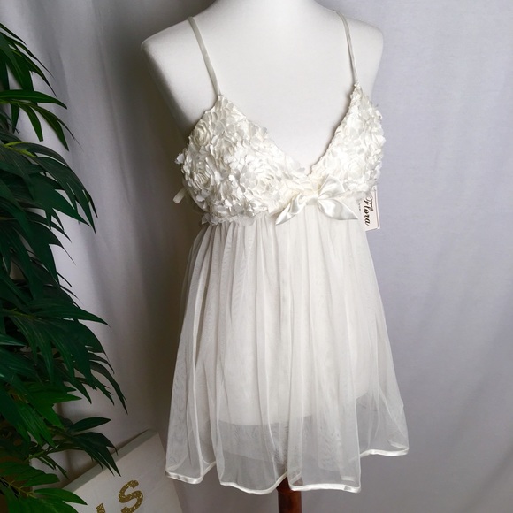 Flora Nikrooz Other - Flora Nikrooz Nightie with Panty